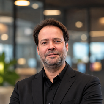 José Antonio Lorenzo. Director de Relaciones Gubernamentales de Zoho. José Antonio Lorenzo. Director de Relaciones Gubernamentales de Zoho.
